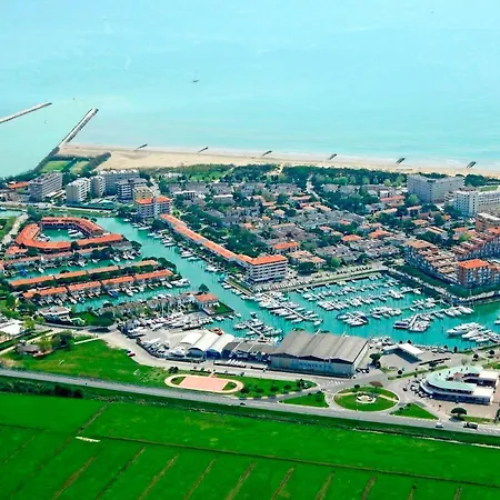 Beautiful For 6 - Piscine-tennis-ac Villa *