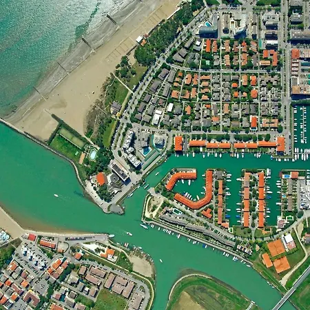 Beautiful For 6 - Piscine-tennis-ac Villa Porto Santa Margherita di Caorle